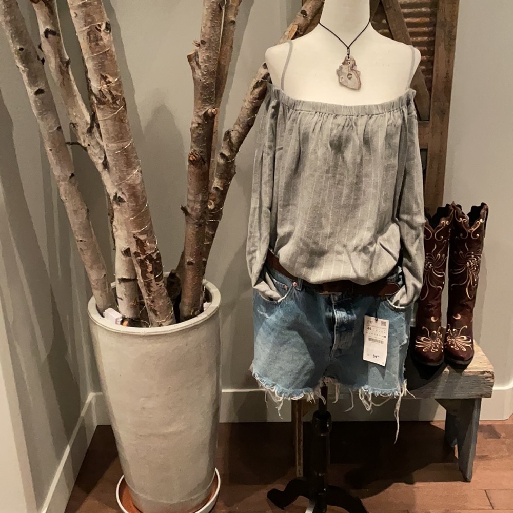 Anthropologie Cloth and stone off the shoulder top